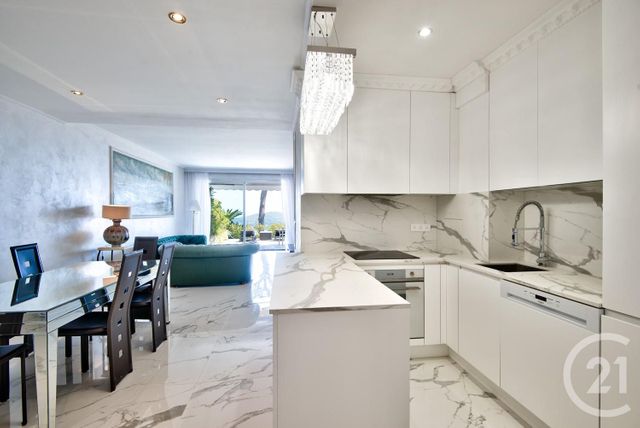 Appartement à vendre - 3 pièces - 84.82 m2 - VILLEFRANCHE SUR MER - 06 - PROVENCE-ALPES-COTE-D-AZUR - Century 21 Lafage Transactions