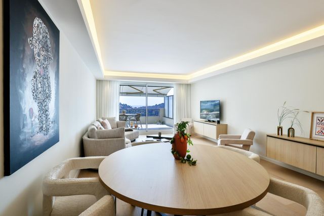 Appartement F3 à vendre - 3 pièces - 97.0 m2 - VILLEFRANCHE SUR MER - 06 - PROVENCE-ALPES-COTE-D-AZUR - Century 21 Lafage Transactions