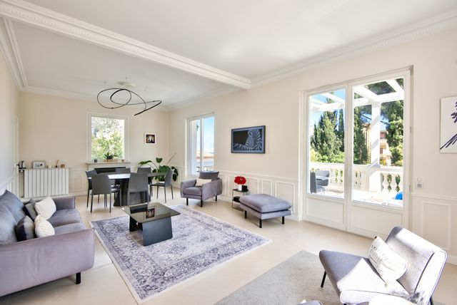 maison à vendre - 8 pièces - 295.0 m2 - BEAULIEU SUR MER - 06 - PROVENCE-ALPES-COTE-D-AZUR - Century 21 Lafage Transactions